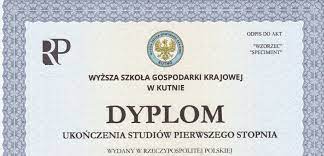 Dyplomy, świadectwa średnie, Matura, Studia.