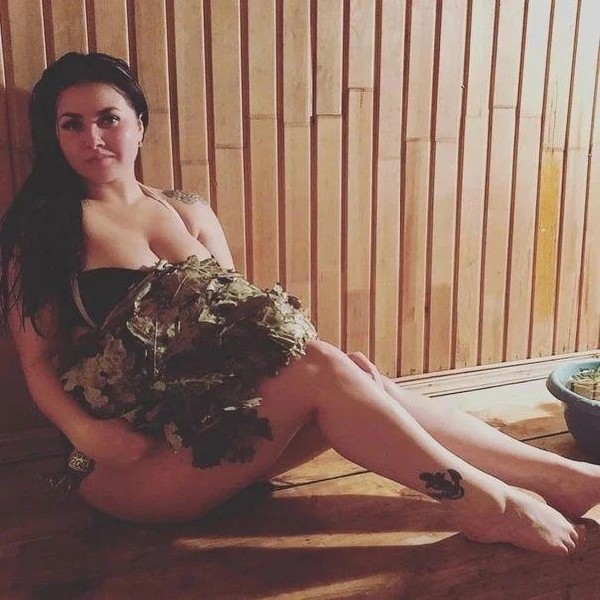 Skierowane Do Każdego Kto Marzy Spotkać Miłą Milf