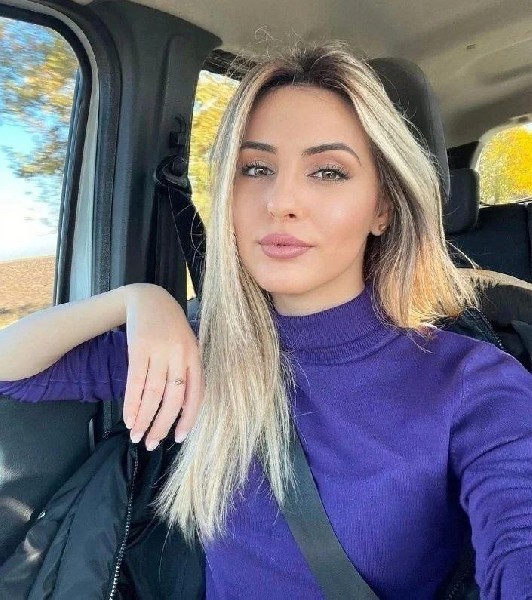 Sponsoreczka Czeka Na Męskiego Pana