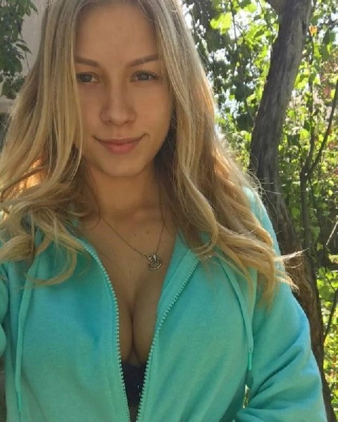 Olśniewające Starsze Uwodzicielki Chcą Gorących Flirtów