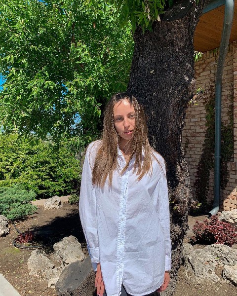 Nieśmiała 21-latka - Chcę Cię Poznać