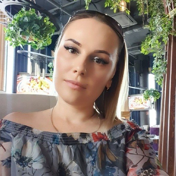 Dla Każdego Kto Chce Spotkać Interesującą Dojrzałą Kobietę