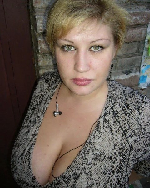 Kuszące Doświadczone Milfy Szukają Gorących Doświadczeń