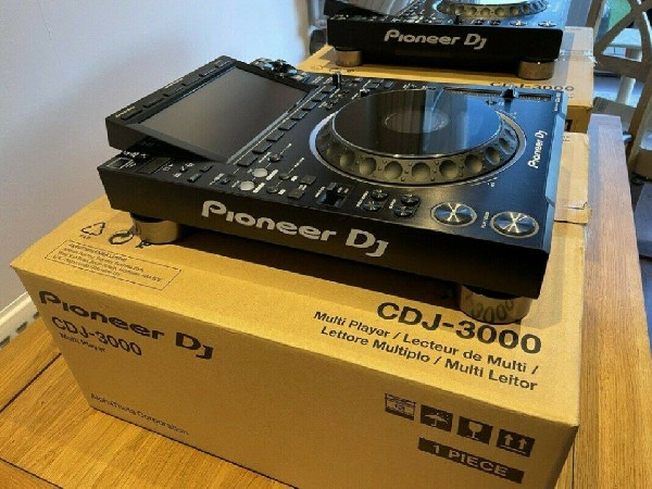 Pioneer Opus-quad, Pioneer Xdj-rx3, Pioneer Xdj-xz, ddj-flx10, Pioneer Cdj-3000, Pioneer Djm-a9 4